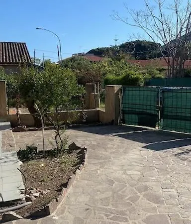Apartment Monolocale Con Giardino *
