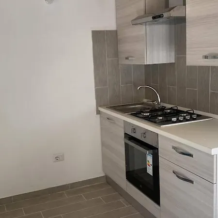 Apartment Monolocale Con Giardino *
